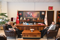 Osmaniye İl Emniyet Müdürü Mehmet Sarıbuva'dan Rektörümüze Nezaket Ziyareti